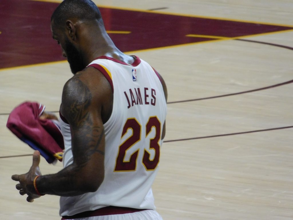 Cavs take on Bulls tonight; three keys