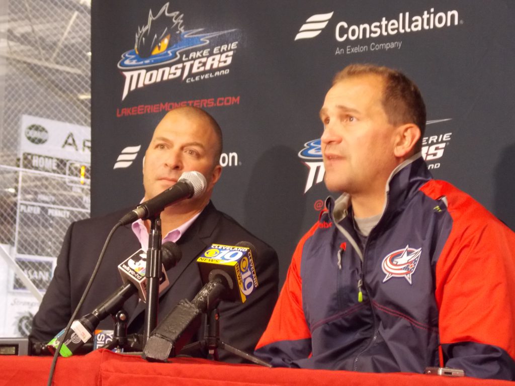 Blue Jackets coach Todd Richards (Photo by Matt Loede)