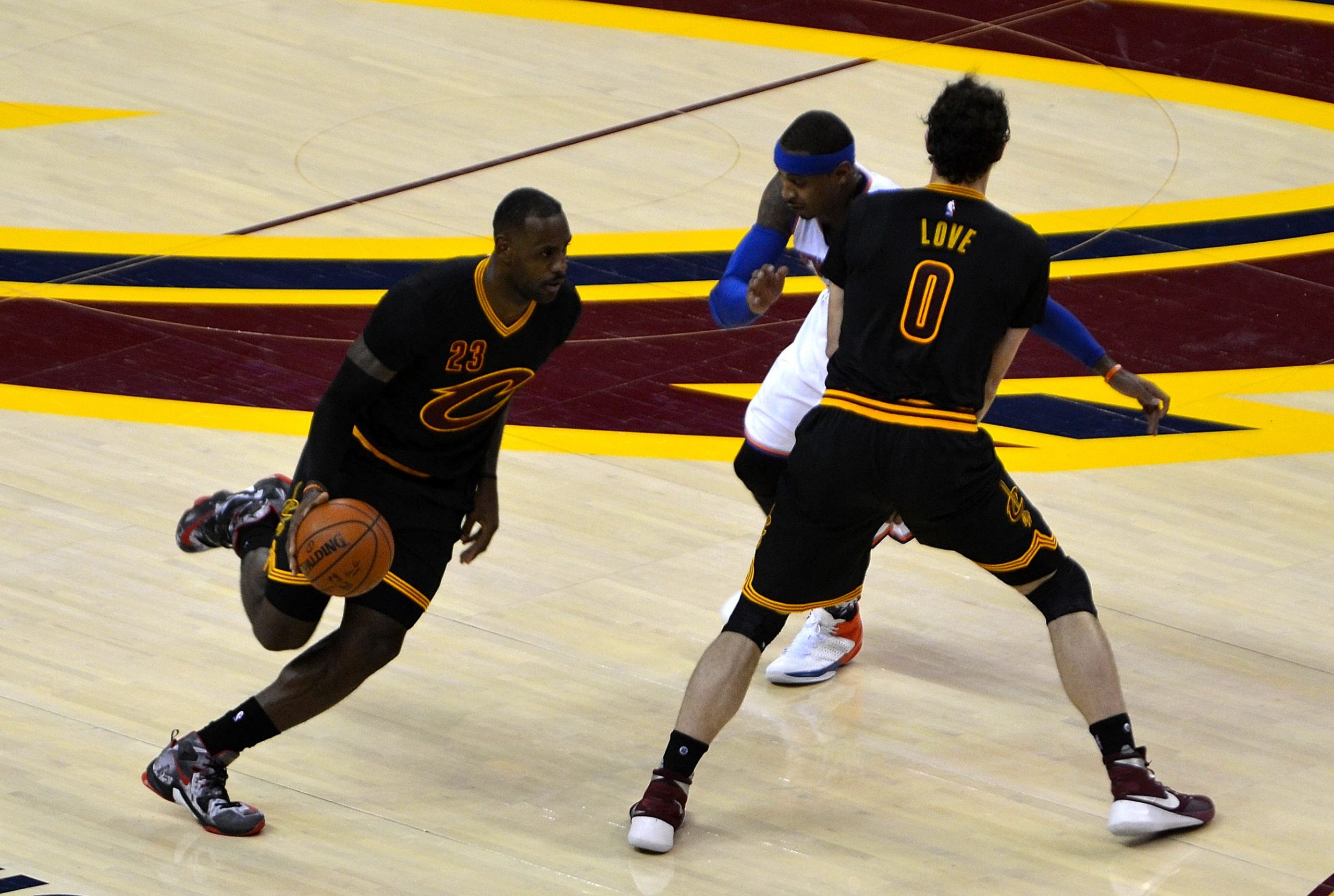 cleveland cavaliers black sleeved jersey