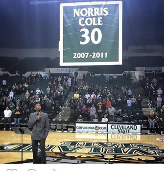 pelicans retired numbers