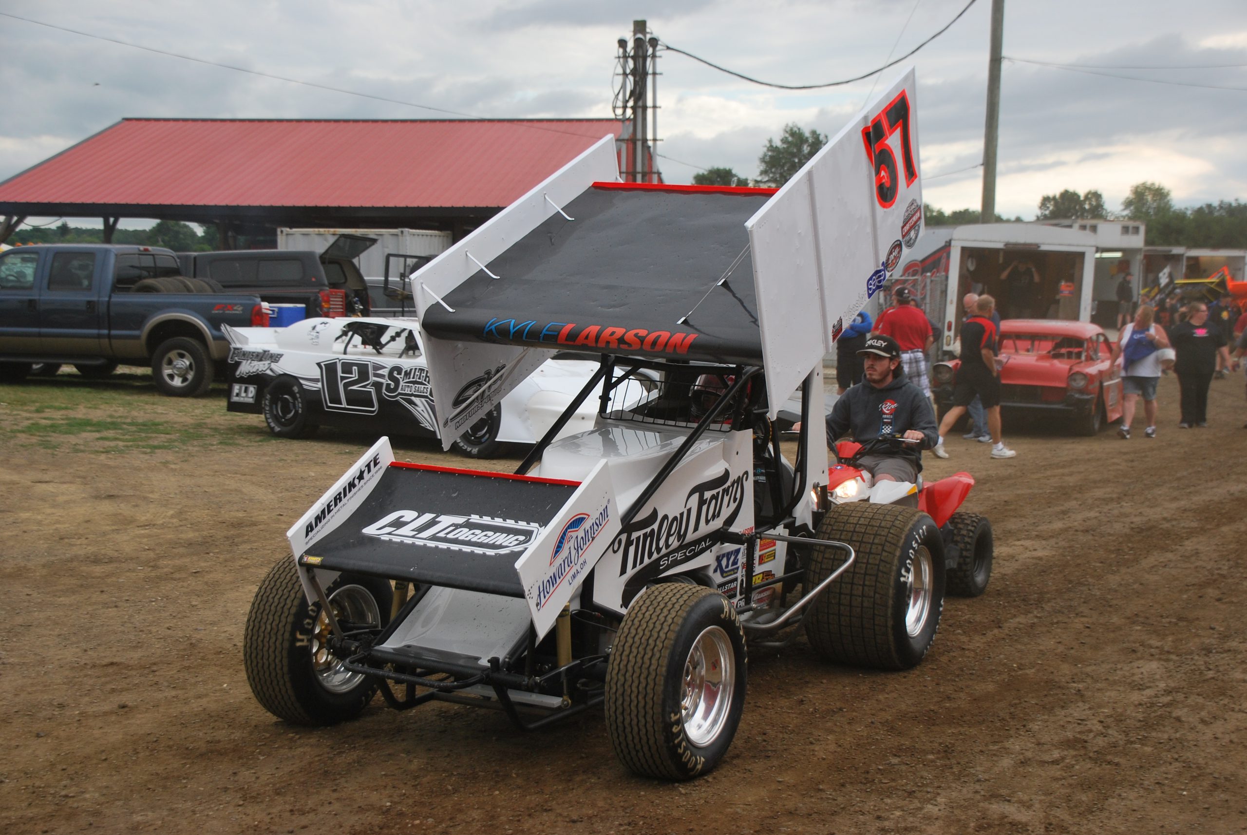 Larson Breaks Track Record, Wins At Wayne County Speedway