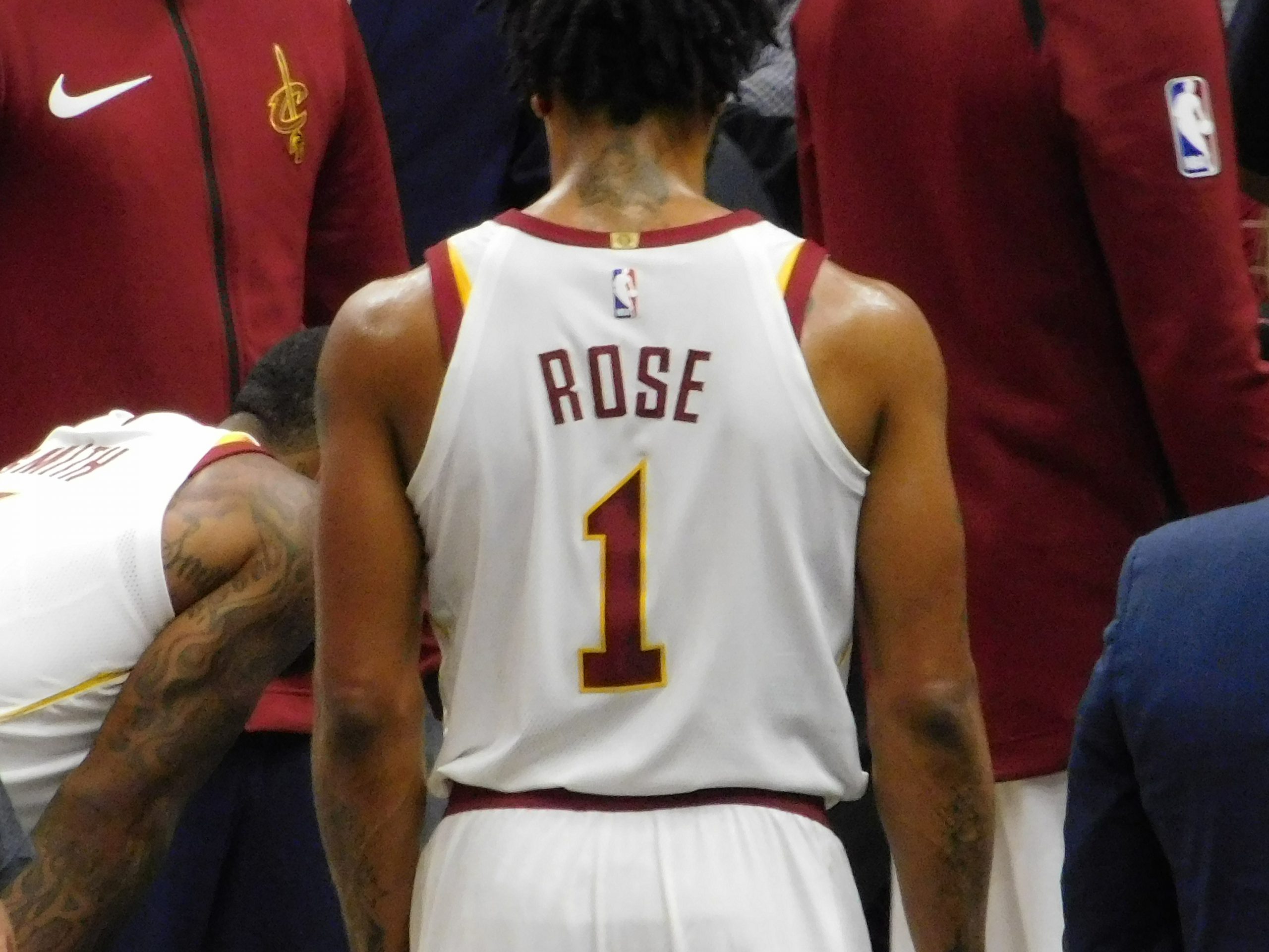 Injured Derrick Rose not with Cavaliers, evaluating his basketball