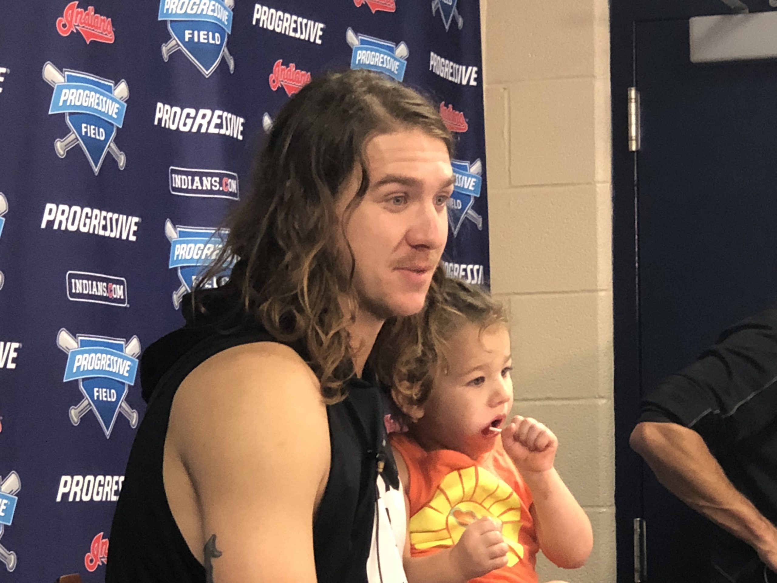 mike clevinger hair