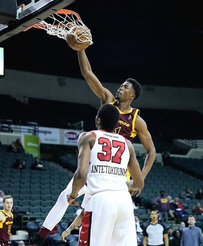 Windy City Bulls Fall to the Cleveland Charge Despite Jones Scoring 36 -  Windy City Bulls